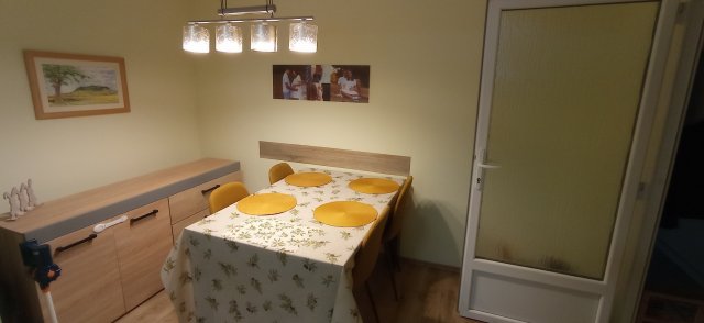 Eladó panellakás, Veszprémben 46.9 M Ft, 1+2 szobás