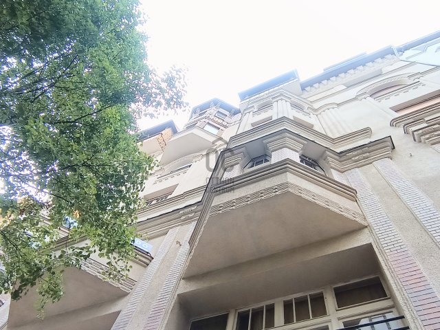 Eladó téglalakás, Budapesten, V. kerületben 300 M Ft, 6 szobás