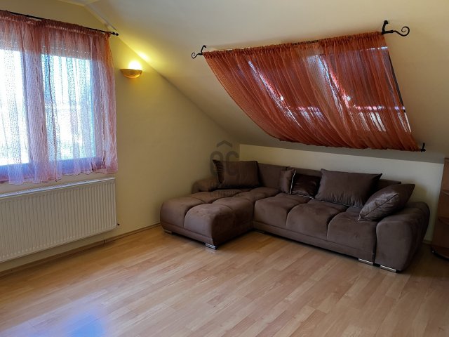 Kiadó téglalakás, albérlet, Debrecenben 240 E Ft / hó, 2 szobás