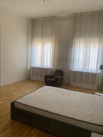 Eladó téglalakás, Budapesten, VI. kerületben 114.9 M Ft