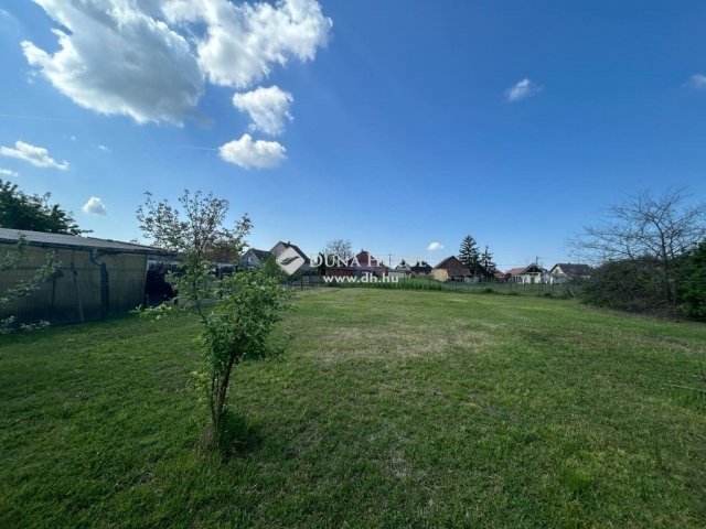 Eladó családi ház, Dabason 45 M Ft, 4 szobás