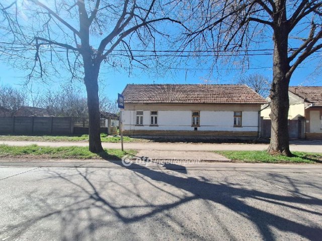 Eladó családi ház, Gerendáson 3.6 M Ft, 2+1 szobás