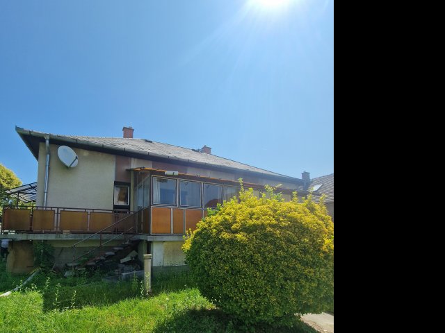 Eladó családi ház, Budapesten, XXI. kerületben 69.9 M Ft