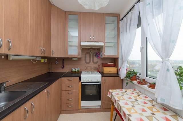 Eladó panellakás, Budapesten, X. kerületben 68.9 M Ft, 3 szobás