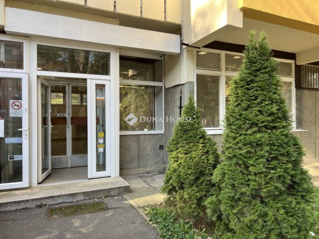 Kiadó üzlethelyiség, Zalaegerszegen 135 E Ft / hó