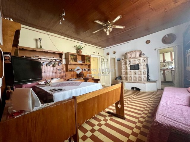 Eladó családi ház, Barcson 35 M Ft, 4 szobás