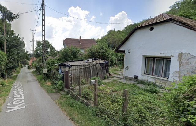 Eladó telek, Pécsett 9.99 M Ft / költözzbe.hu