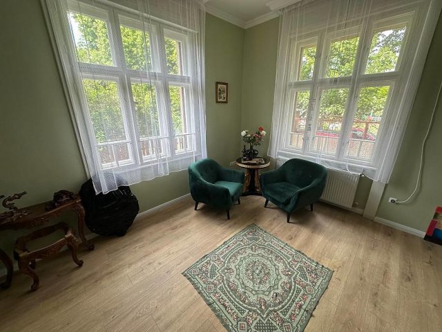 Eladó családi ház, Budapesten, IV. kerületben 199 M Ft, 5 szobás