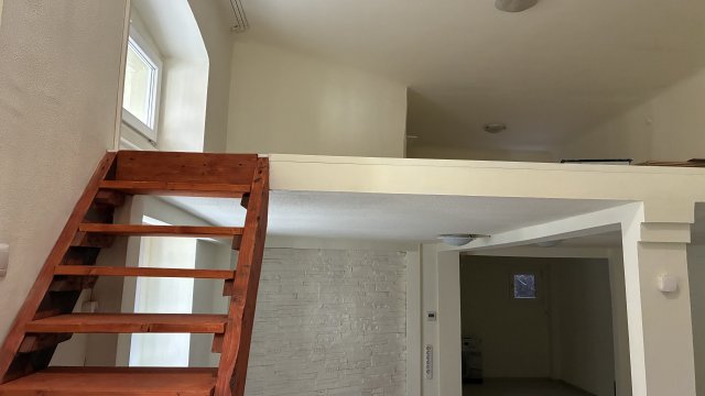 Eladó téglalakás, Budapesten, VIII. kerületben, Visi Imre utcában