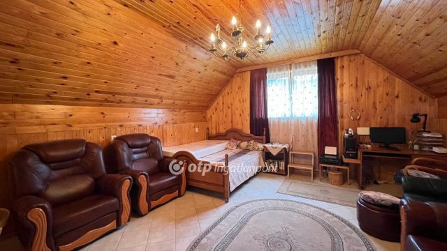 Eladó családi ház, Egerben 48.5 M Ft, 2 szobás