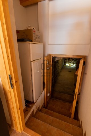 Eladó családi ház, Velencén 24.9 M Ft, 1 szobás