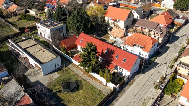 Eladó családi ház, Budaörsön 167.5 M Ft, 5 szobás