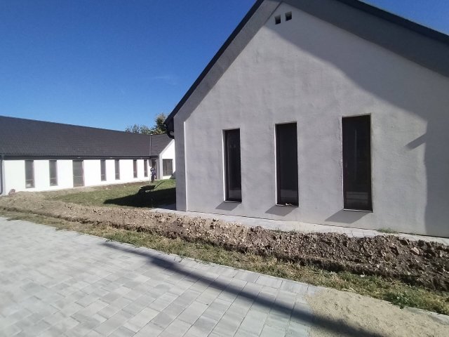 Eladó családi ház, Biatorbágyon 245 M Ft, 5 szobás