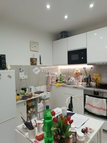 Eladó ipari ingatlan, Budapesten, VIII. kerületben 33 M Ft