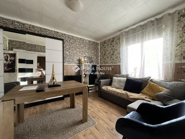 Eladó családi ház, Dunaszekcsőn 27.9 M Ft, 3 szobás