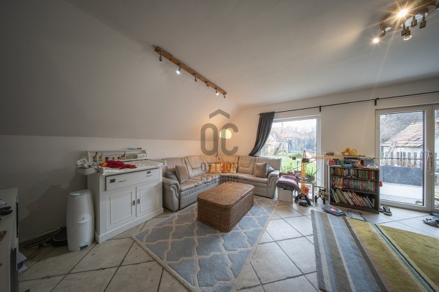 Eladó családi ház, Budakeszin 129.9 M Ft, 5 szobás