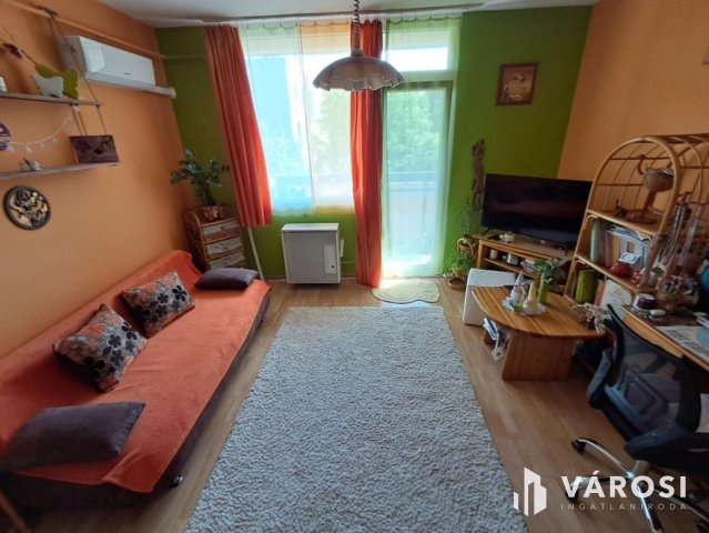Eladó téglalakás, Hódmezővásárhelyen 27.99 M Ft, 1 szobás