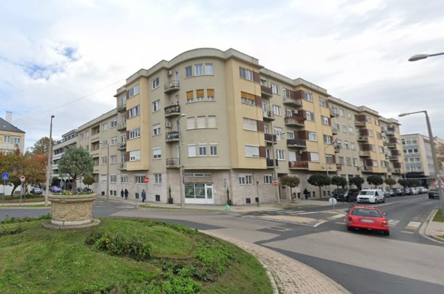 Eladó téglalakás, Győrött 89.99 M Ft, 2 szobás
