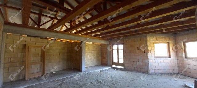 Eladó családi ház, Döbröntén 41.9 M Ft, 4 szobás