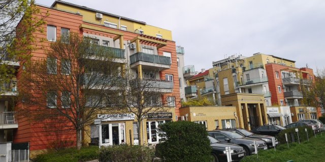 Eladó üzlethelyiség, Budapesten, XVIII. kerületben 90 M Ft