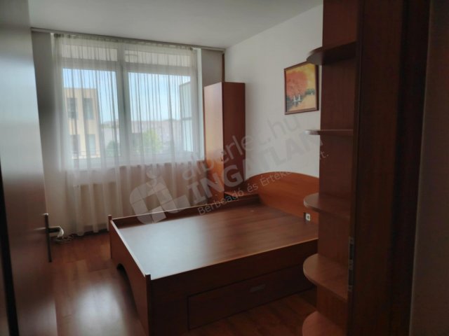 Kiadó téglalakás, albérlet, Budapesten, XI. kerületben