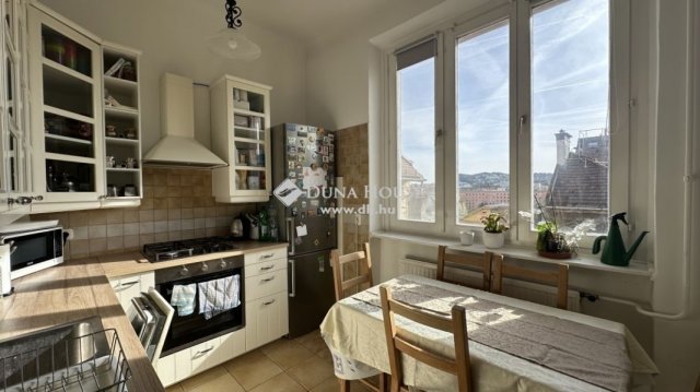 Eladó téglalakás, Budapesten, I. kerületben 129 M Ft, 3 szobás