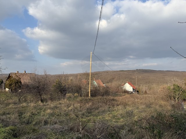 Eladó telek, Pákozdon 13 M Ft / költözzbe.hu