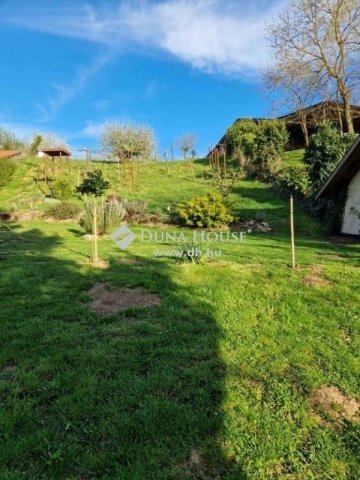 Eladó családi ház, Egerágon 179.99 M Ft, 5 szobás