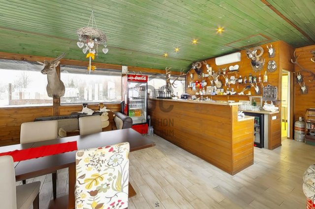 Eladó hotel, Zircen 590 M Ft / költözzbe.hu