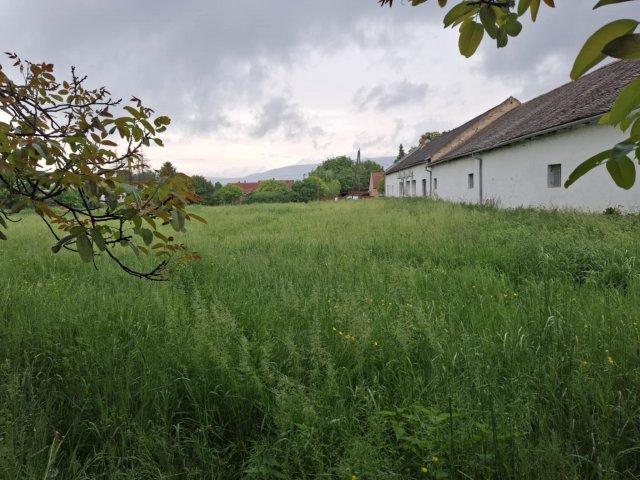 Eladó telek, Pellérden 15 M Ft / költözzbe.hu