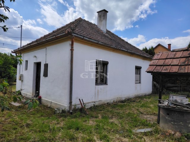 Eladó családi ház, Csákánydoroszlón 16.99 M Ft, 2 szobás