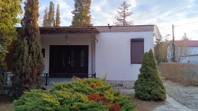 Eladó nyaraló, Zamárdiban 79 M Ft, 3 szobás