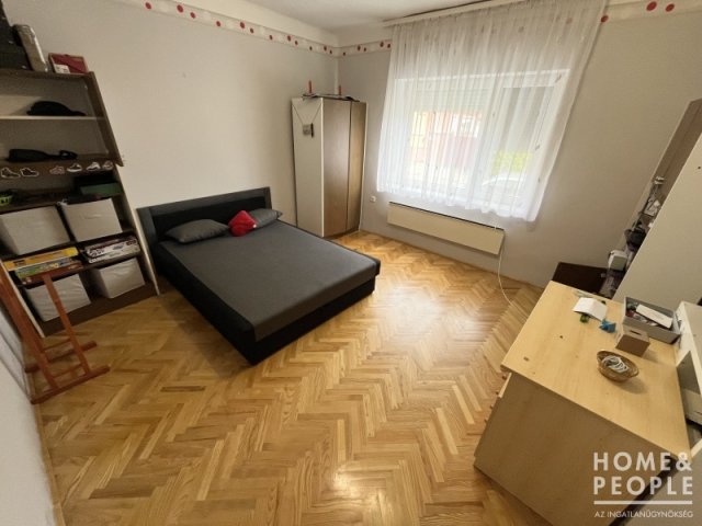 Eladó családi ház, Algyőn 74.999 M Ft, 2+1 szobás