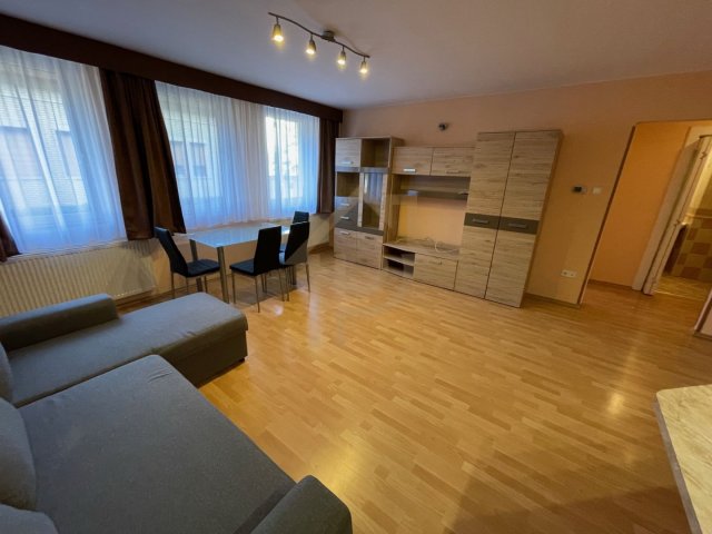 Kiadó téglalakás, albérlet, Debrecenben 220 E Ft / hó, 2 szobás