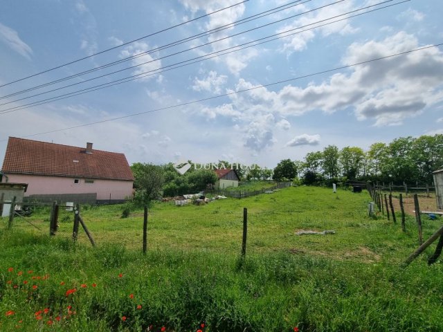Eladó telek, Vereben 8.5 M Ft / költözzbe.hu