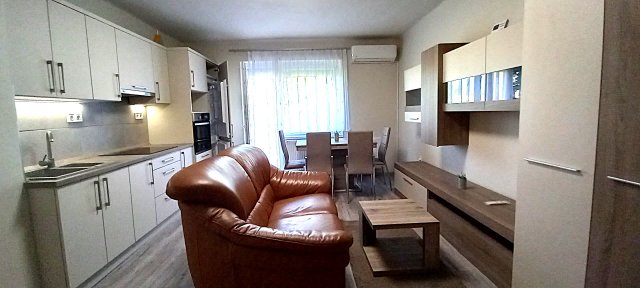 Kiadó téglalakás, albérlet, Nagykanizsán, Zárda utcában