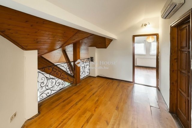 Eladó családi ház, Kecskeméten 79.9 M Ft, 4 szobás