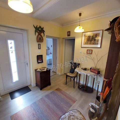 Eladó családi ház, Keszthelyen 84 M Ft, 4 szobás