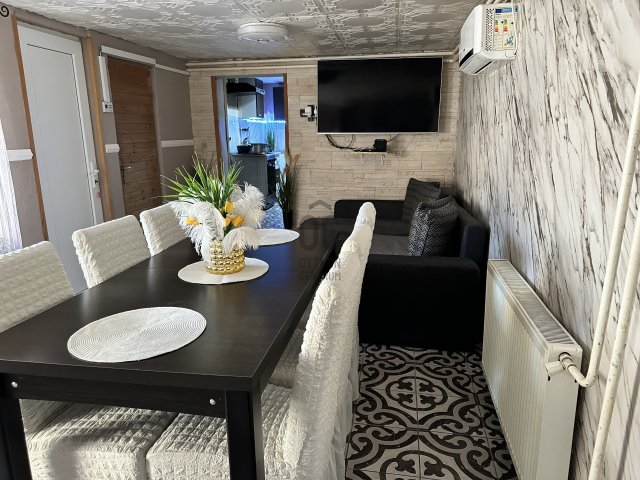 Eladó családi ház, Szolnokon 21.4 M Ft, 3 szobás