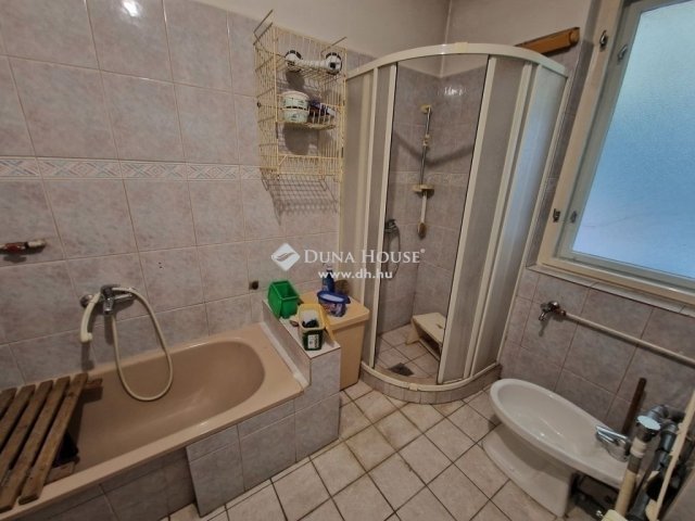 Eladó családi ház, Budapesten, XVI. kerületben 114.9 M Ft