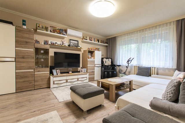 Eladó panellakás, Budapesten, XXI. kerületben 55.9 M Ft