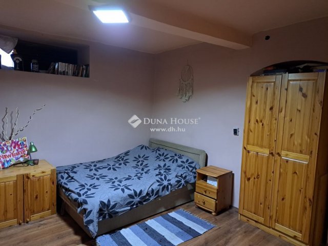 Eladó családi ház, Vaskúton 24.3 M Ft, 2 szobás