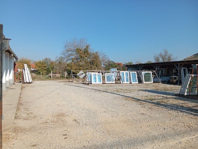 Eladó családi ház, Poroszlón 75 M Ft, 2 szobás