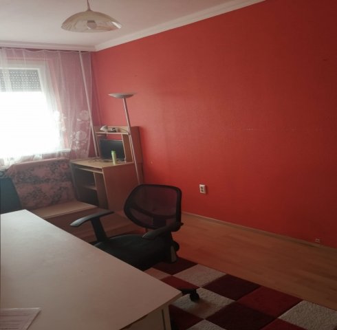 Eladó panellakás, Debrecenben, Görgey utcában 52.5 M Ft