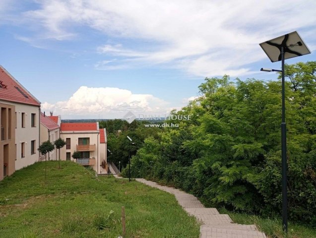 Eladó iroda, Budakalászon 43.5 M Ft / költözzbe.hu