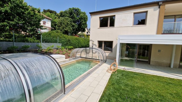 Kiadó ikerház, albérlet, Budapesten, III. kerületben, 5 szobás