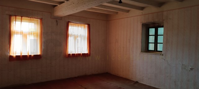 Eladó családi ház, Sándorfalván 25.5 M Ft, 3 szobás