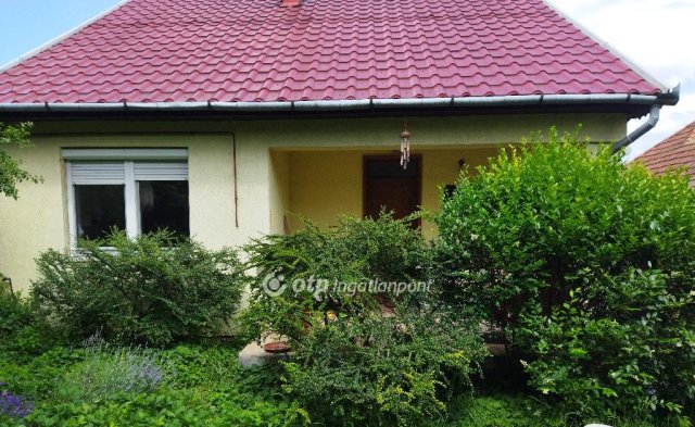 Eladó családi ház, Mátraszőlősön 35 M Ft, 4 szobás