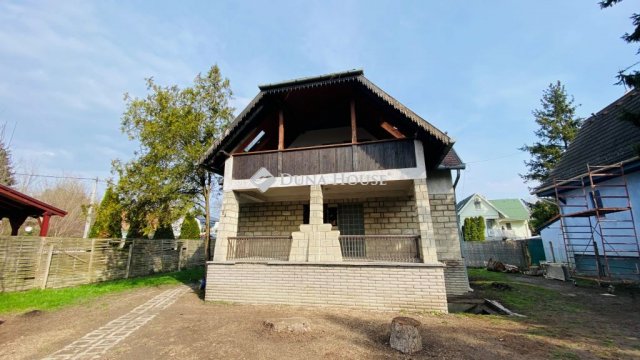 Eladó családi ház, Szentendrén 81.9 M Ft, 4 szobás
