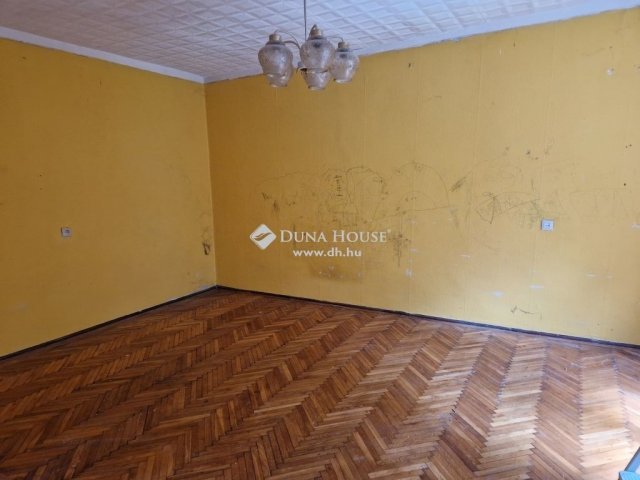 Eladó családi ház, Budapesten, XIX. kerületben 55 M Ft, 2 szobás